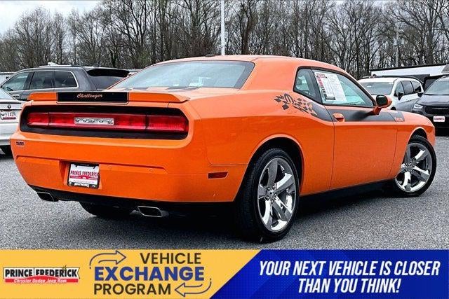 2014 Dodge Challenger SXT Plus