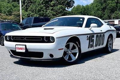 2015 Dodge Challenger SXT