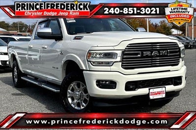 2020 RAM 3500 Laramie Crew Cab 4x4 8' Box