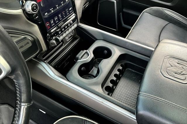 2020 RAM 3500 Laramie Crew Cab 4x4 8' Box