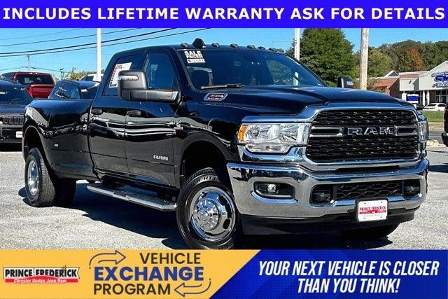 2023 RAM 3500 Big Horn Crew Cab 4x4 8' Box