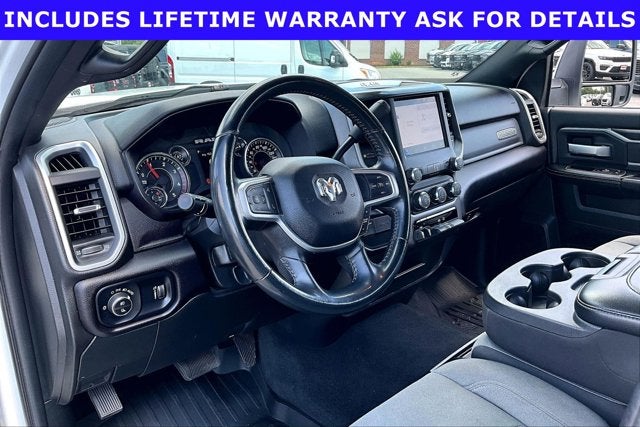 2024 RAM 3500 Big Horn Crew Cab 4x4 8' Box
