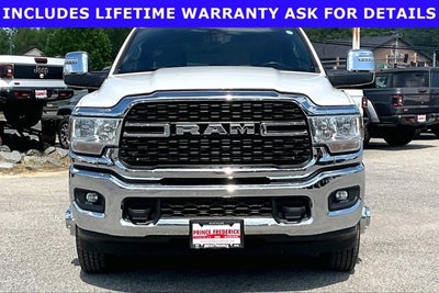 2024 RAM 3500 Big Horn Crew Cab 4x4 8' Box