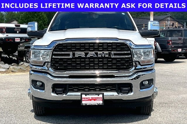 2024 RAM 3500 Big Horn Crew Cab 4x4 8' Box