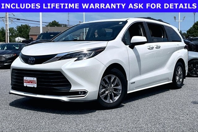 2021 Toyota Sienna XLE