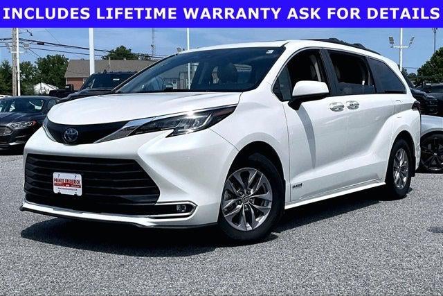2021 Toyota Sienna XLE