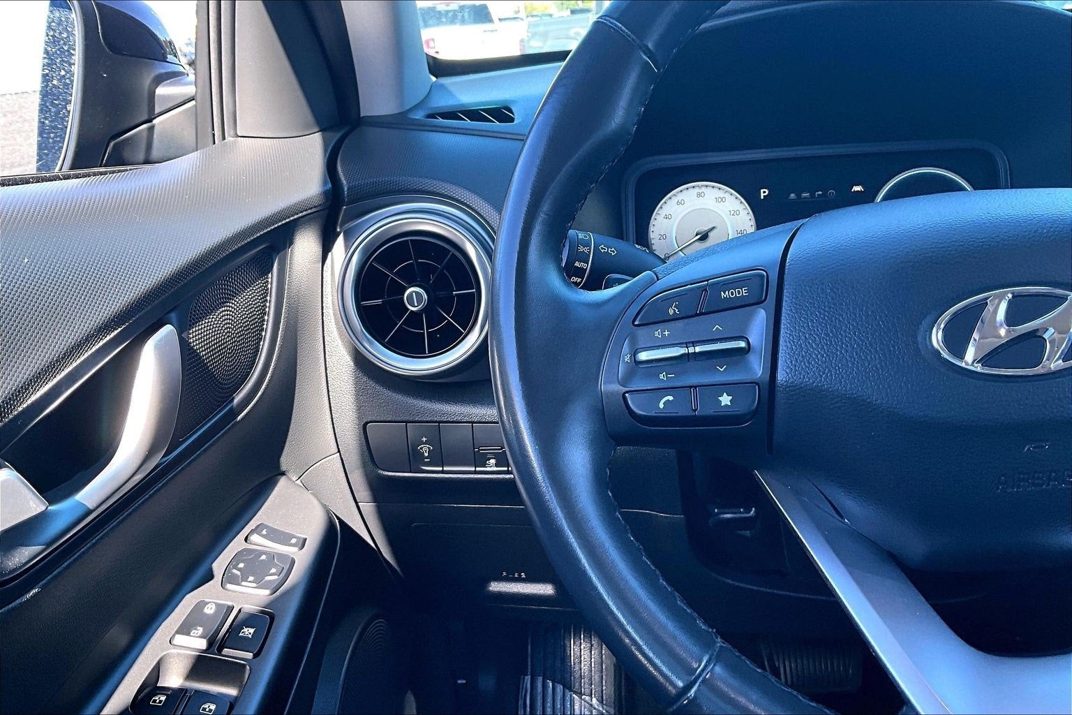 2023 Hyundai Kona Electric SEL