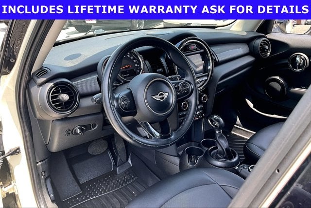 2017 MINI Hardtop Cooper
