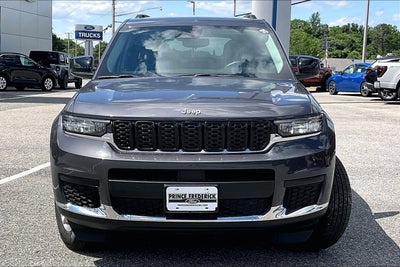 2022 Jeep Grand Cherokee L Laredo