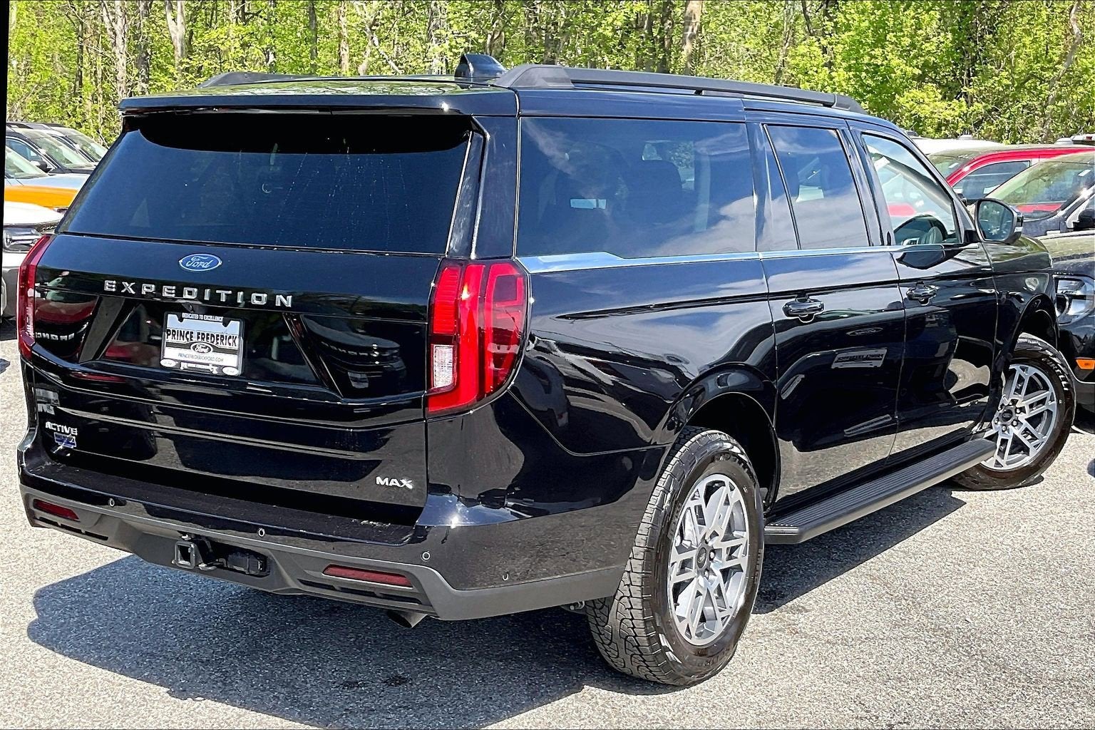 2025 Ford Expedition Max Active