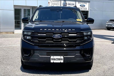 2025 Ford Expedition Max Active