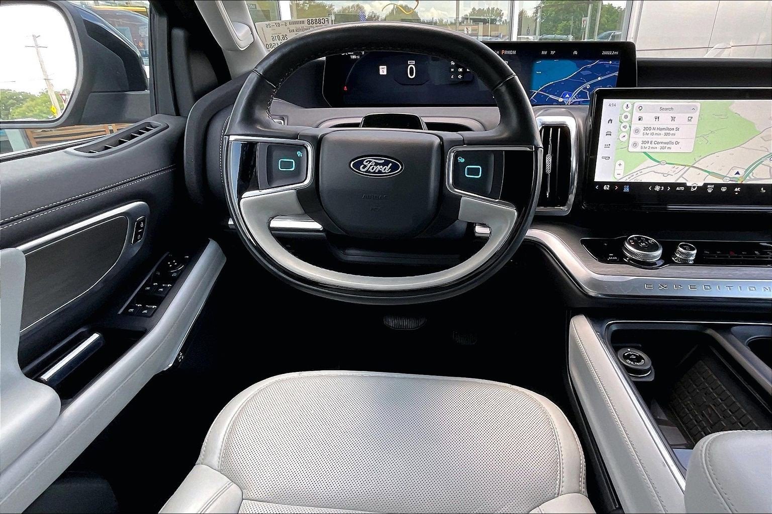 2025 Ford Expedition Max Platinum