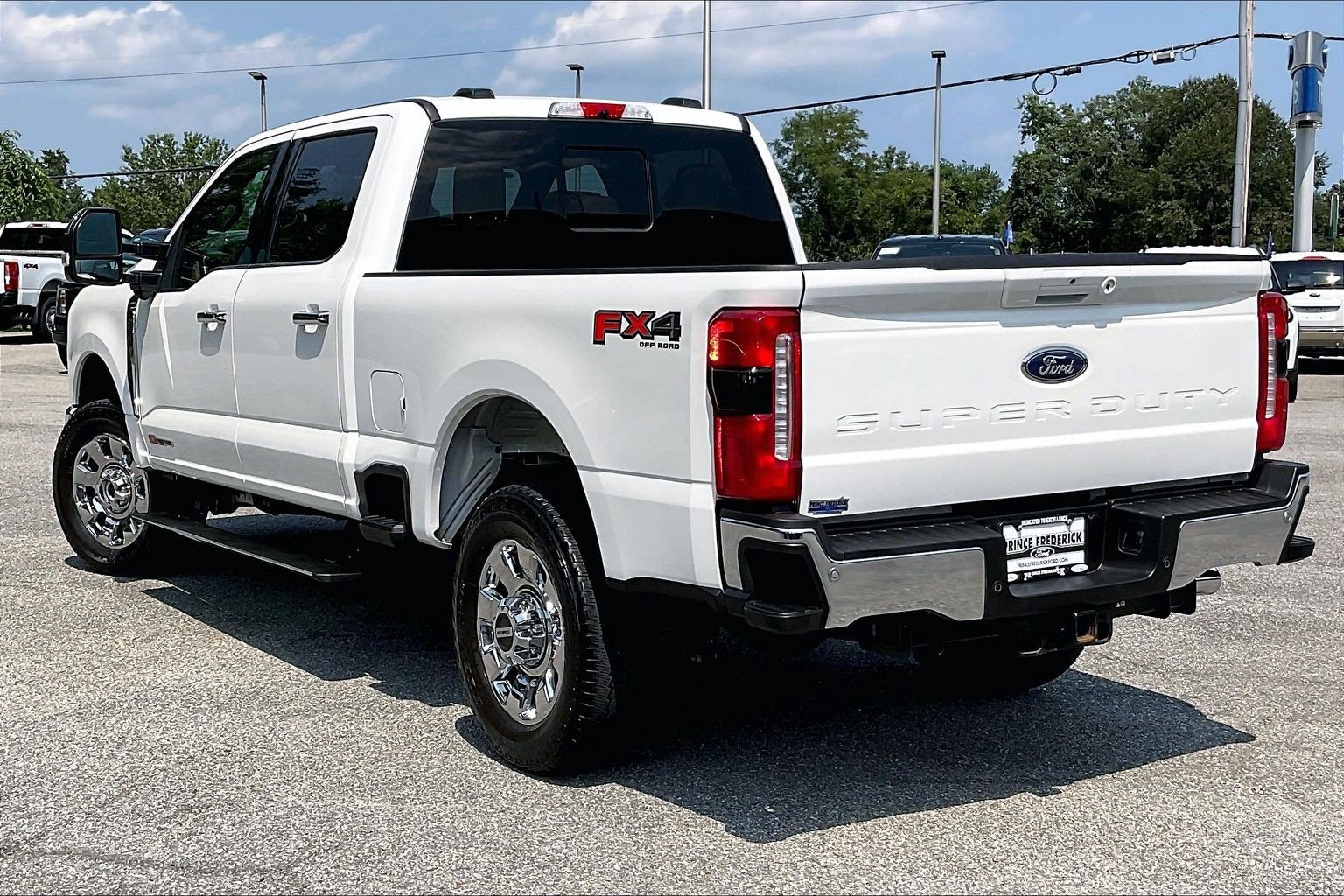 2025 Ford Super Duty F-350 SRW LARIAT