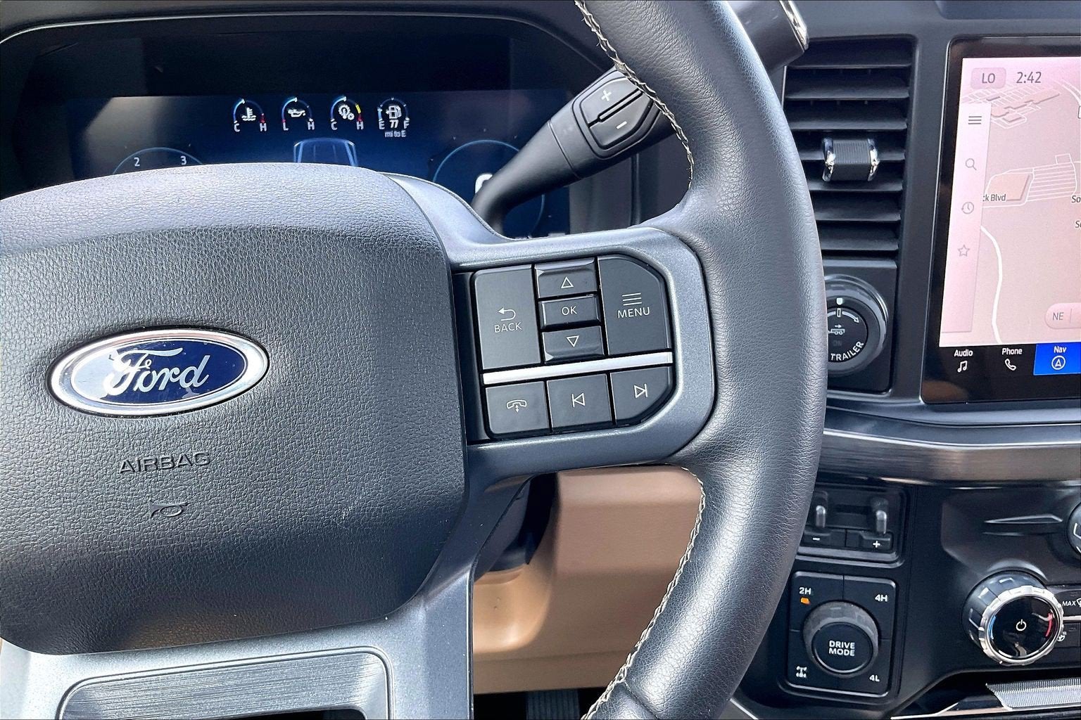 2025 Ford Super Duty F-350 SRW LARIAT