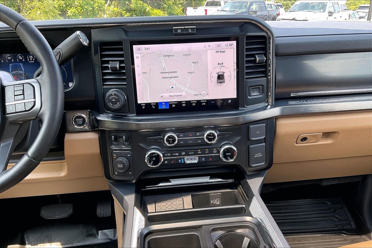 2025 Ford Super Duty F-350 SRW LARIAT