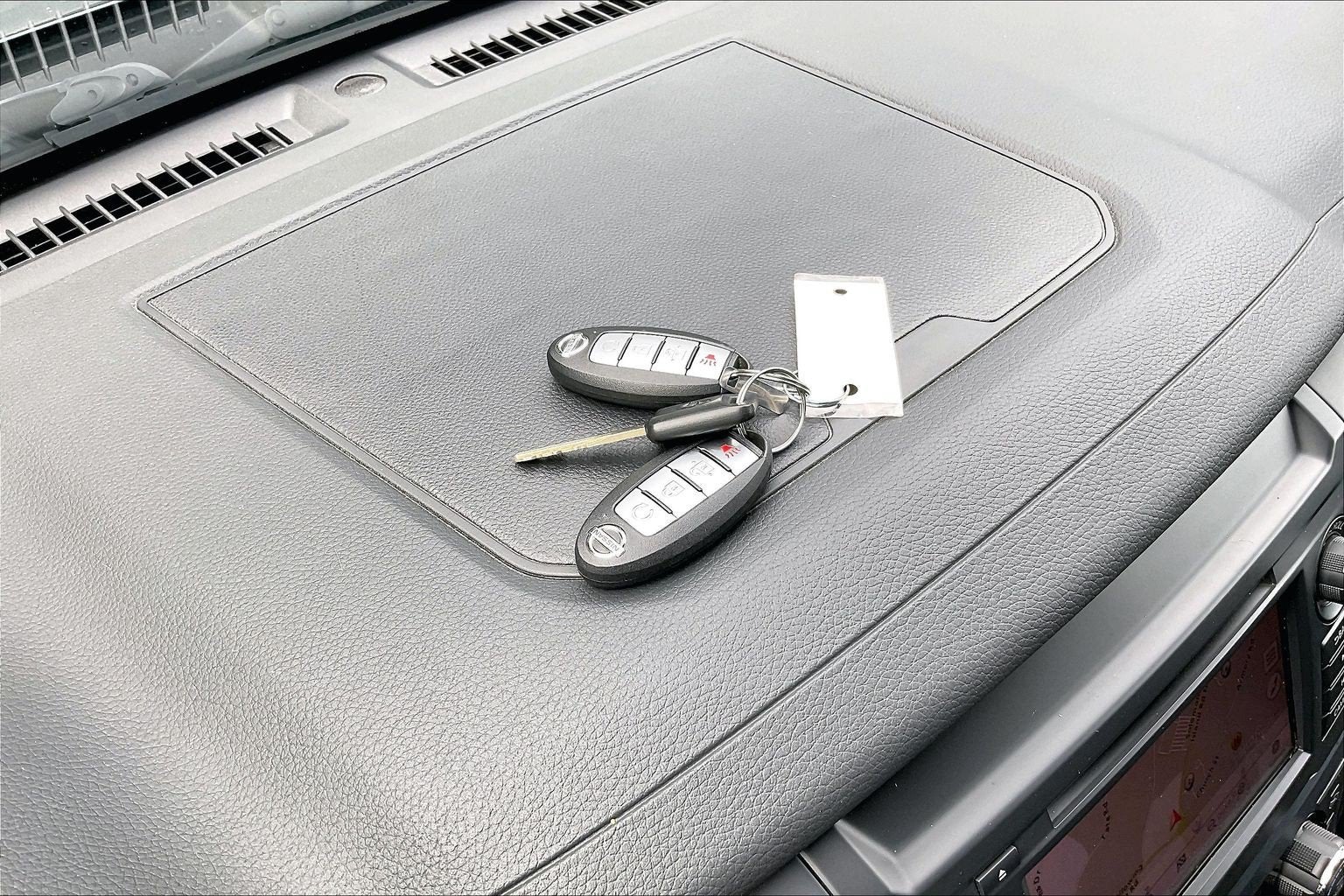 2019 Nissan Titan SV