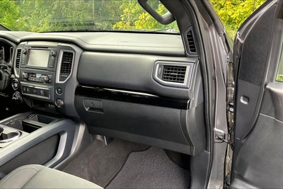 2019 Nissan Titan SV