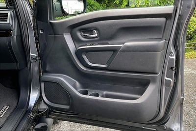 2019 Nissan Titan SV