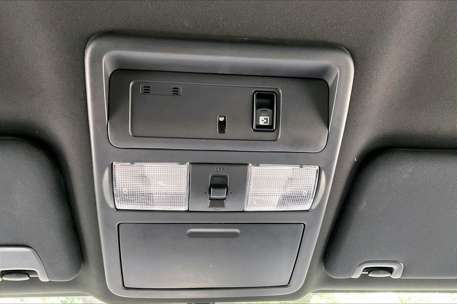 2019 Nissan Titan SV