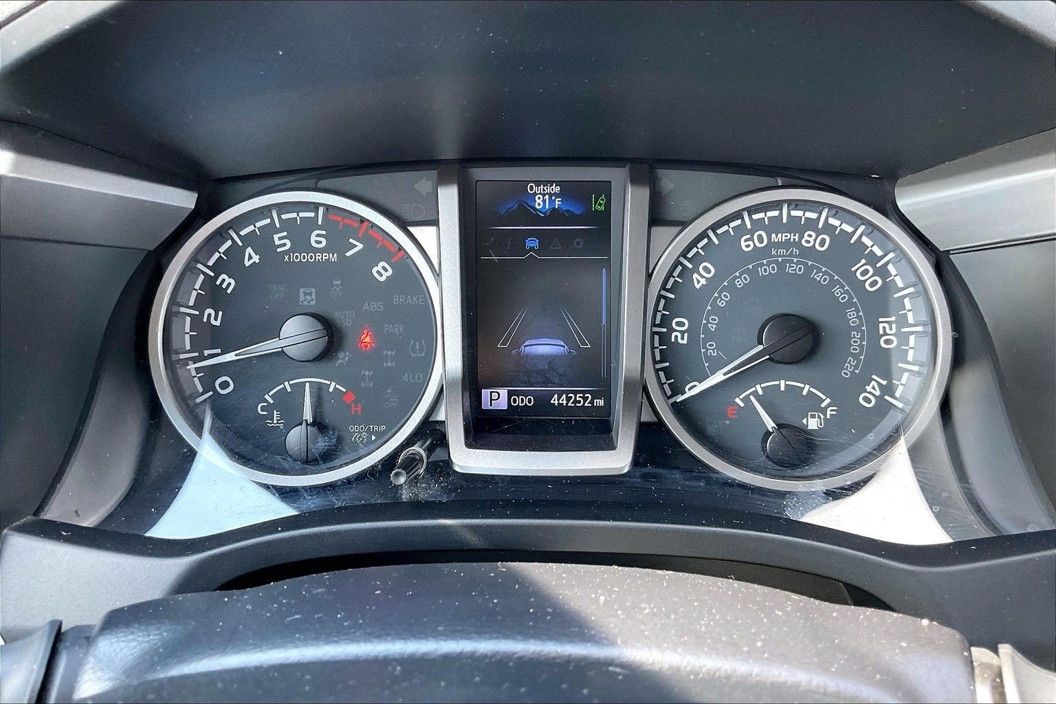 2022 Toyota Tacoma 4WD SR5