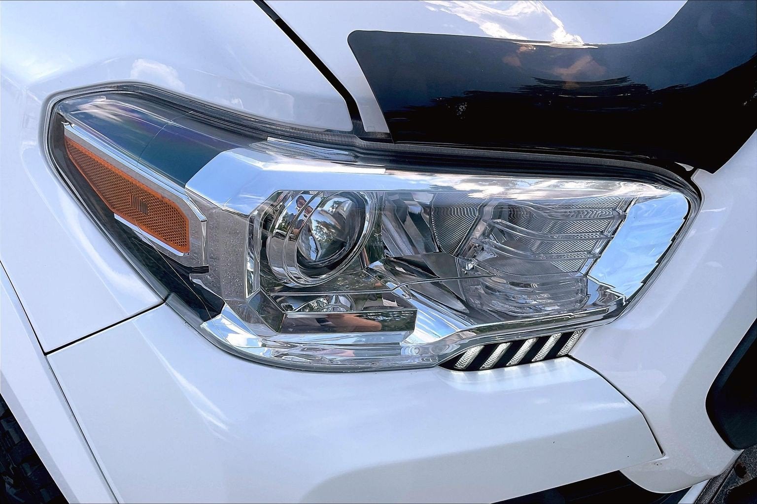 2022 Toyota Tacoma 4WD SR5