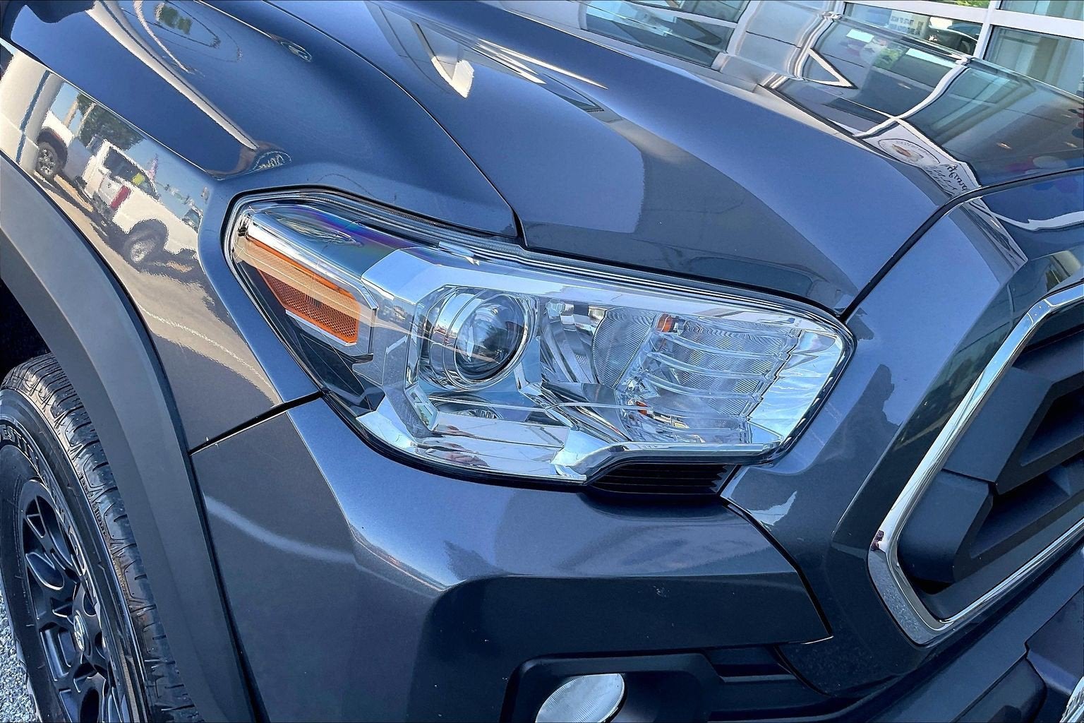 2022 Toyota Tacoma 4WD SR5