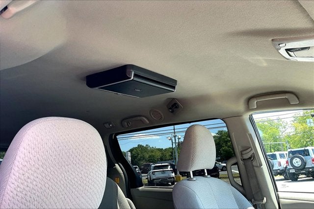2012 Toyota Sienna LE