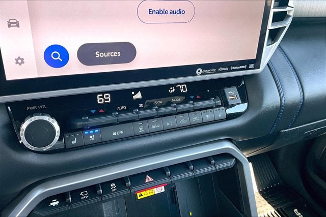 2023 Toyota Tundra 4WD Platinum