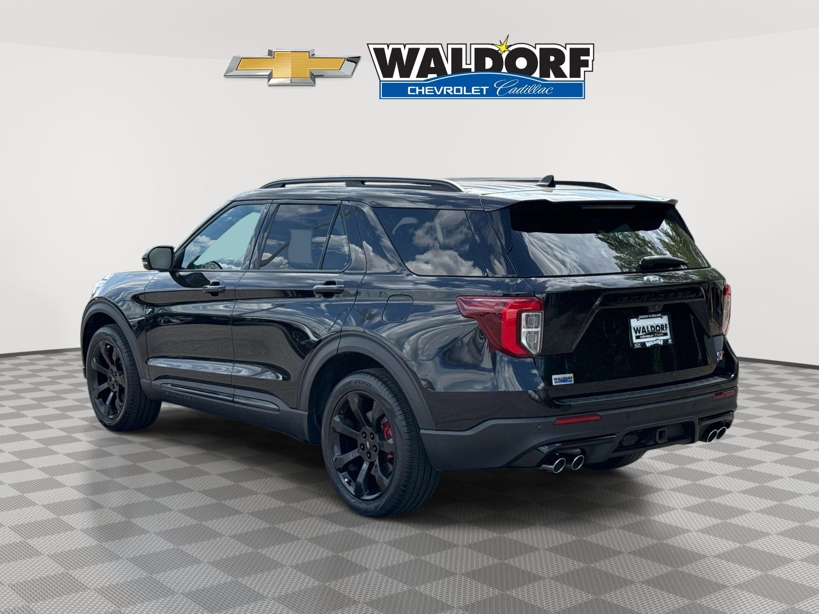2023 Ford Explorer ST
