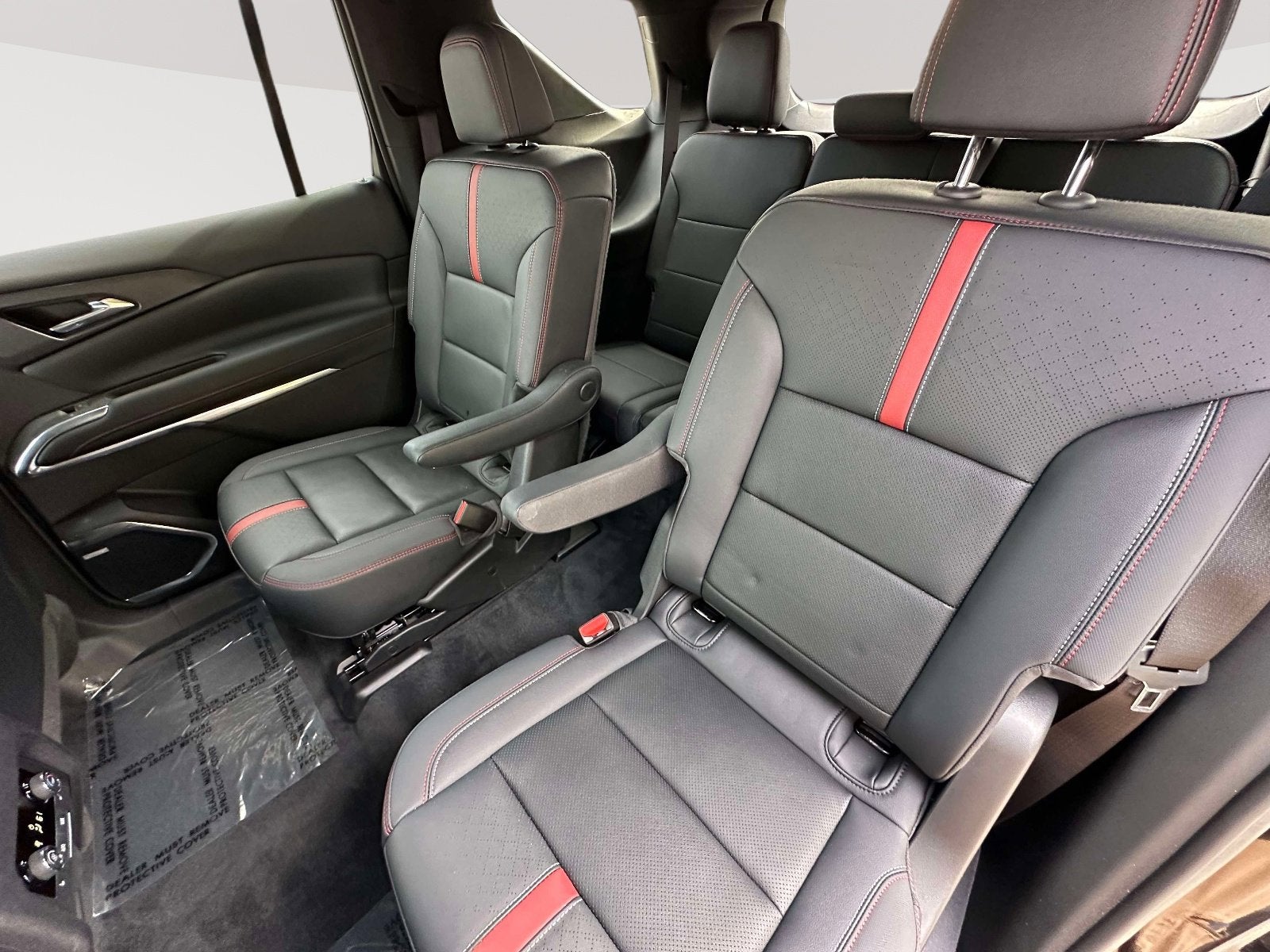 2024 Chevrolet Traverse AWD RS