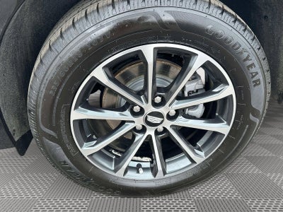 2025 Cadillac XT4 AWD Sport