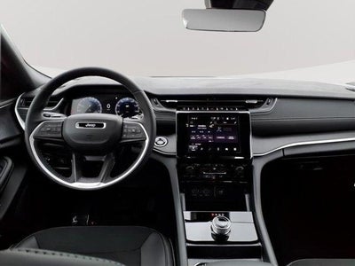 2025 Jeep Grand Cherokee Altitude X 4x4