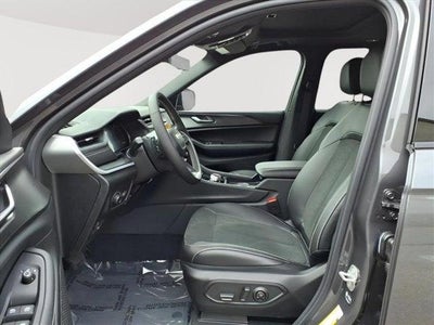 2025 Jeep Grand Cherokee Altitude X 4x4