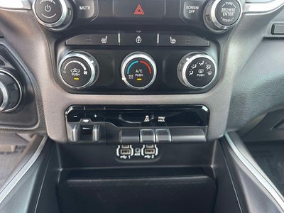 2023 RAM 1500 Big Horn Crew Cab 4x4 5'7' Box