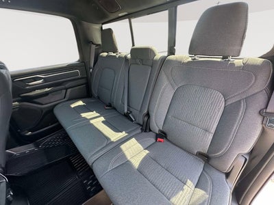 2022 RAM 1500 Big Horn Crew Cab 4x4 5'7' Box