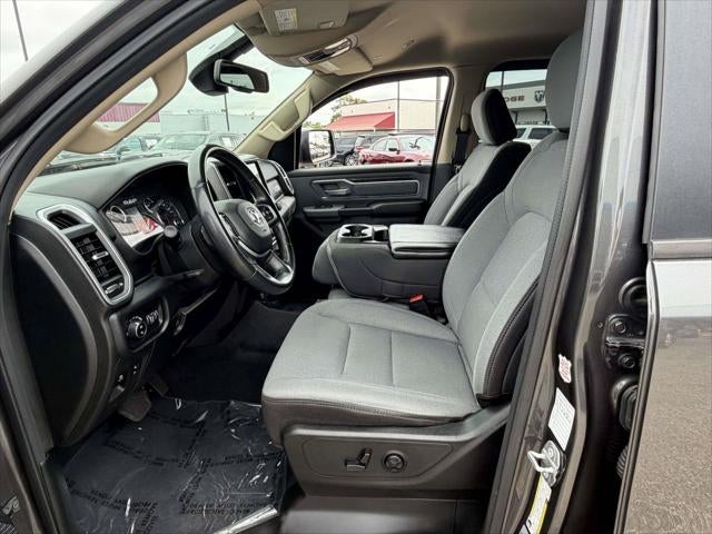 2019 RAM 1500 Big Horn/Lone Star Crew Cab 4x4 5'7' Box