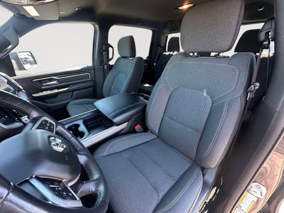 2020 RAM 1500 Big Horn Crew Cab 4x4 5'7' Box