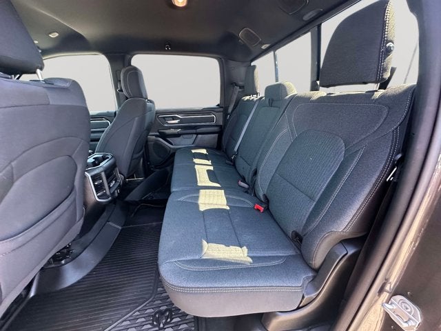 2020 RAM 1500 Big Horn Crew Cab 4x4 5'7' Box