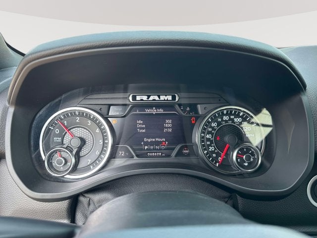 2022 RAM 1500 Big Horn Crew Cab 4x4 5'7' Box