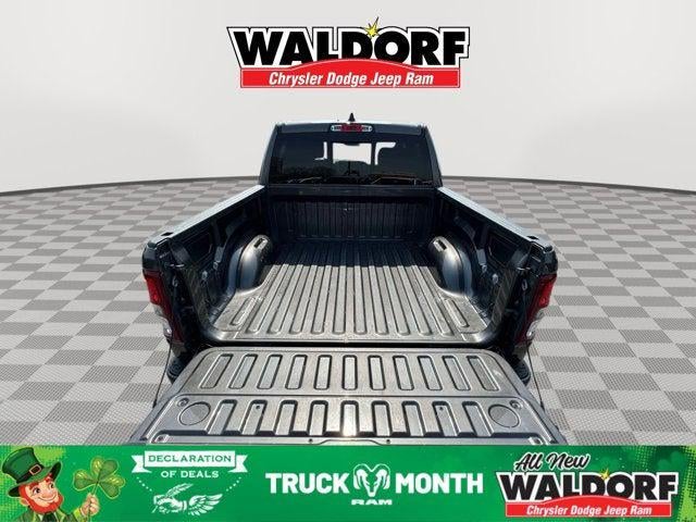 2022 RAM 1500 Big Horn Crew Cab 4x4 5'7' Box