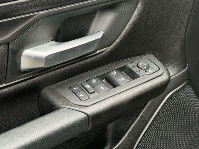 2025 RAM 1500 Warlock Crew Cab 4x4 5'7' Box
