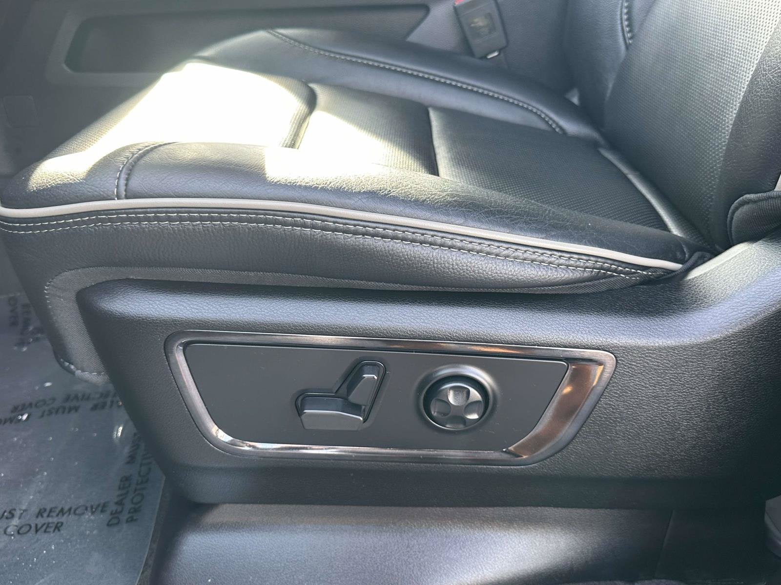 2024 RAM 1500 Limited Crew Cab 4x4 5'7' Box