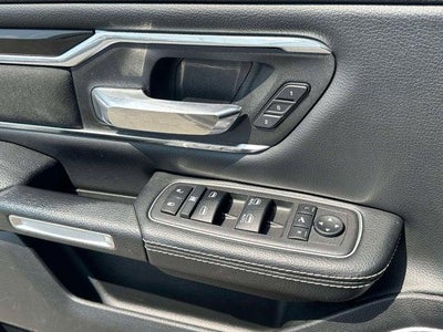 2021 RAM 1500 Laramie Crew Cab 4x4 5'7' Box