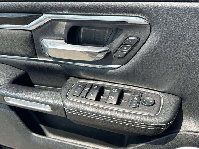 2021 RAM 1500 Laramie Crew Cab 4x4 5'7' Box