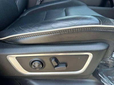 2021 RAM 1500 Laramie Crew Cab 4x4 5'7' Box