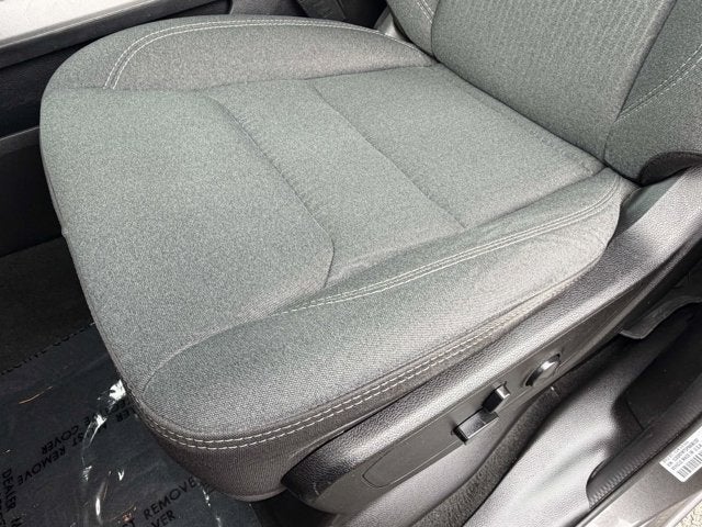 2023 RAM 1500 Big Horn Crew Cab 4x4 6'4' Box
