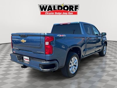 2024 Chevrolet Silverado 1500 4WD Crew Cab Short Bed Custom