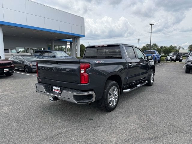 2021 Chevrolet Silverado 1500 4WD Crew Cab Short Bed LTZ