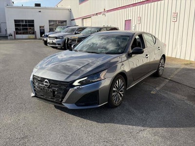 2024 Nissan Altima SV FWD
