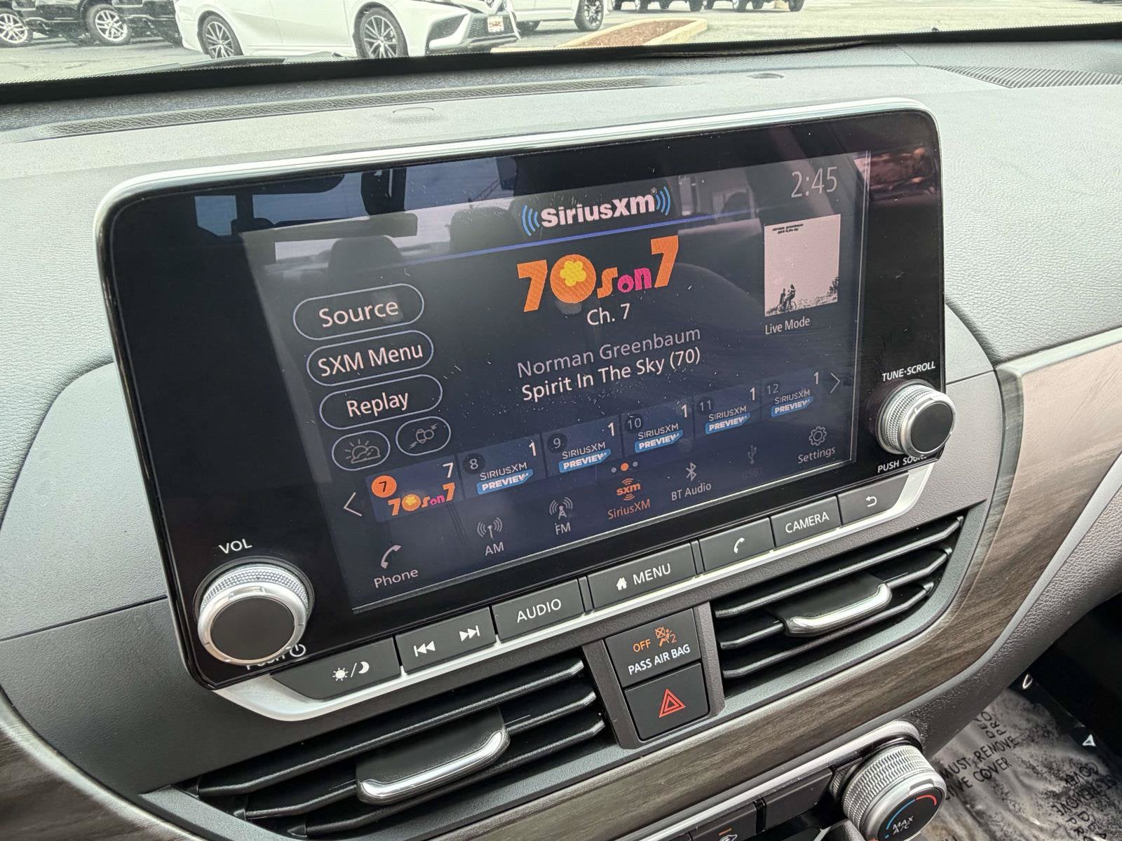 2023 Nissan Altima SV FWD